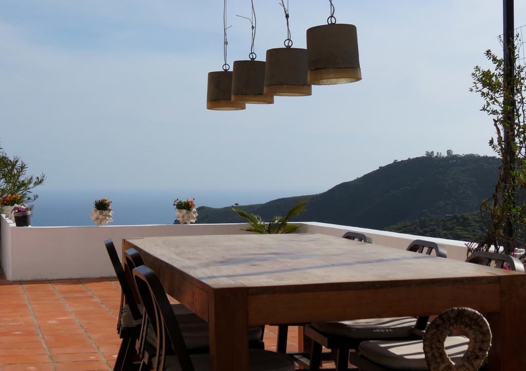 Casa Los Dos (Adults Only) Sayalonga Ngoại thất bức ảnh
